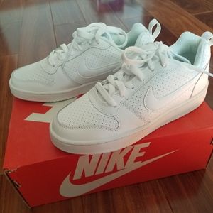 Nike Womens Sneakers